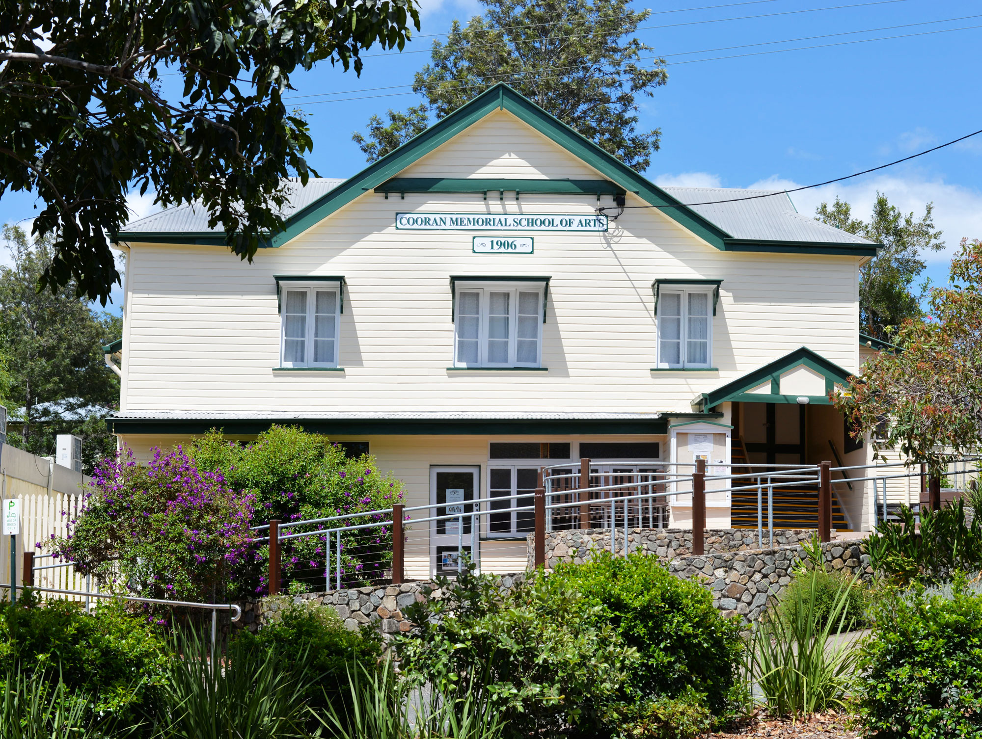 Cooran Memorial School of Arts Hall